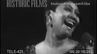 ARETHA FRANKLIN SINGS quotRESPECTquot LIVE 1967 [upl. by Clemen705]