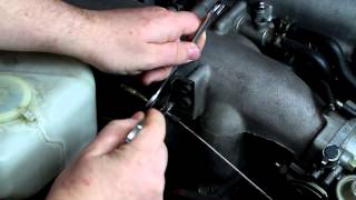 How to Adjust the accelerator cable [upl. by Aysa]