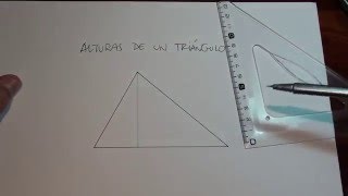 Alturas de un triángulo [upl. by Oremodlab]