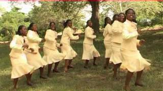 Mt Kizito MakuburiYESU NI MWEMA official music video [upl. by Quartus97]