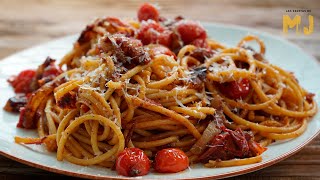 PASTA A LA AMATRICIANA  Receta tradicional italiana [upl. by Drummond]