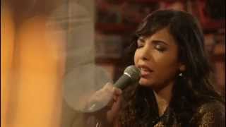 Indila  Derniere Danse Live  Paris [upl. by Chita419]