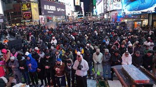 LIVE TARAWEEH IN TIMES SQUARE [upl. by Ube517]