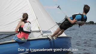 Randmeer zeilboot trapezetechniek [upl. by Ettenotna]