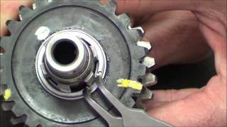 EVERY MECHANIC SERIES Transmission Circlip Installation Procedures [upl. by Donal]