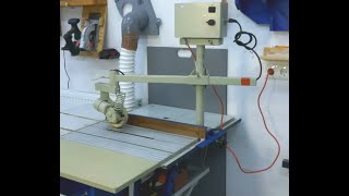 Homemade powerfeeder for woodworking [upl. by Eimmaj]